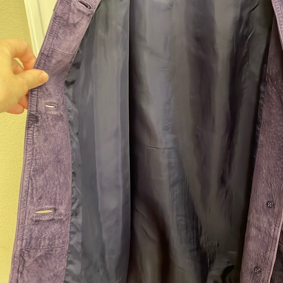 ST JOHNS BAY purple leather jacket.  L - Picture 3 of 12